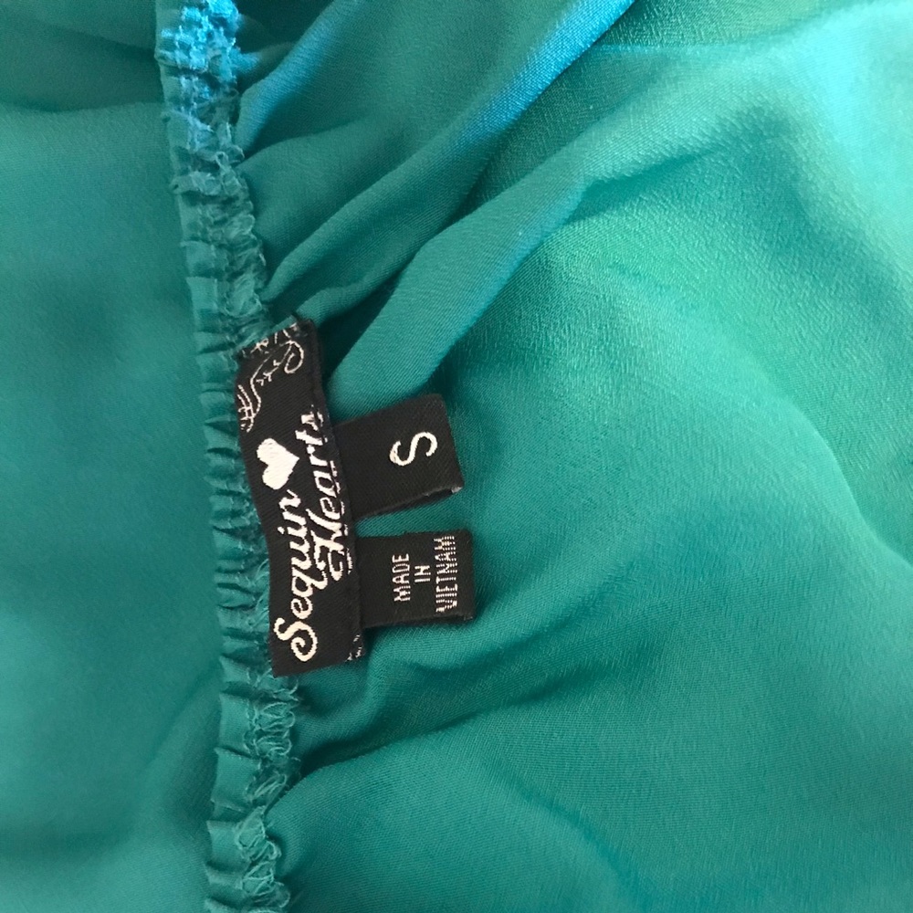 Dress - Picture 2 of 2